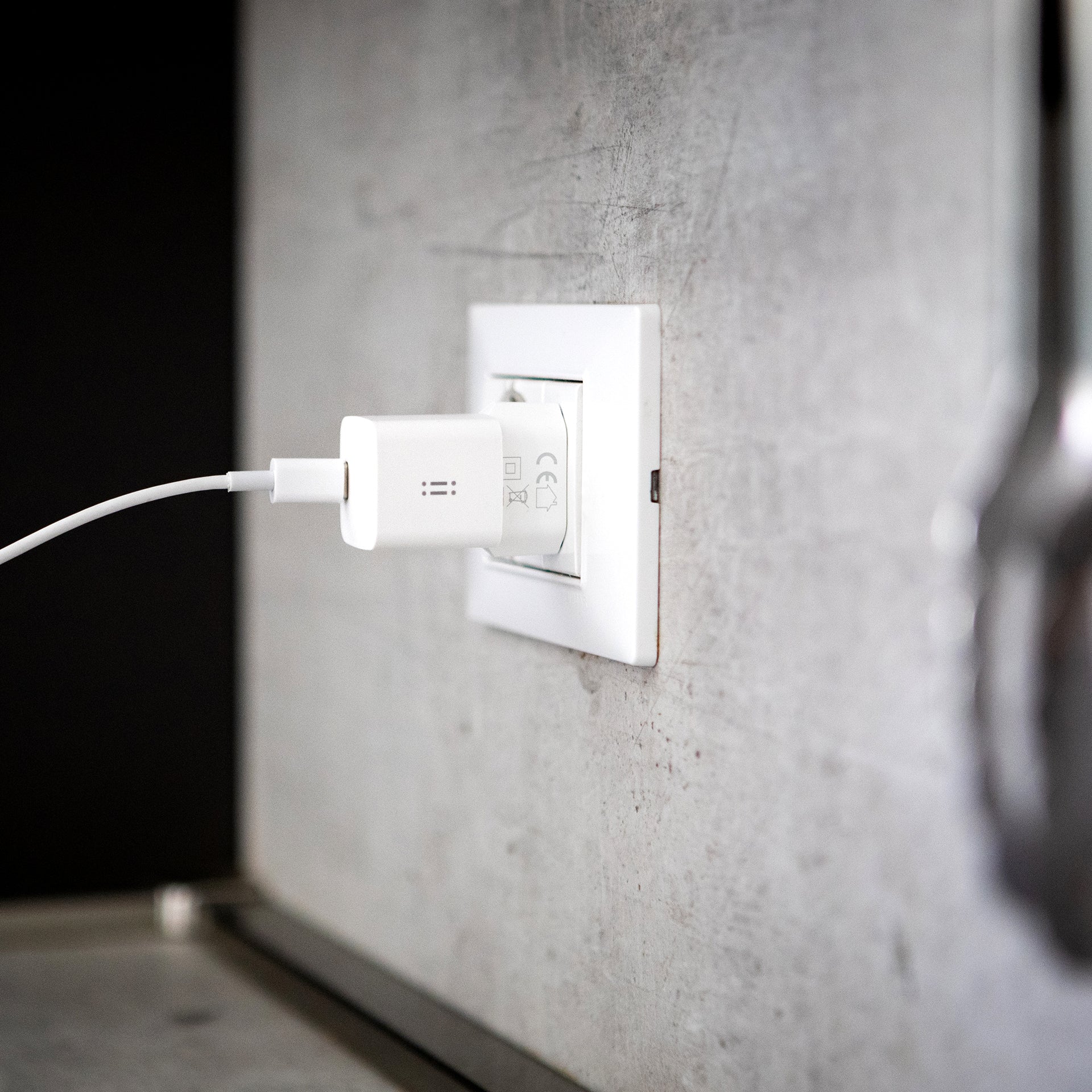 Adaptador de corriente de 20w Gan de INTECAT - Image 6