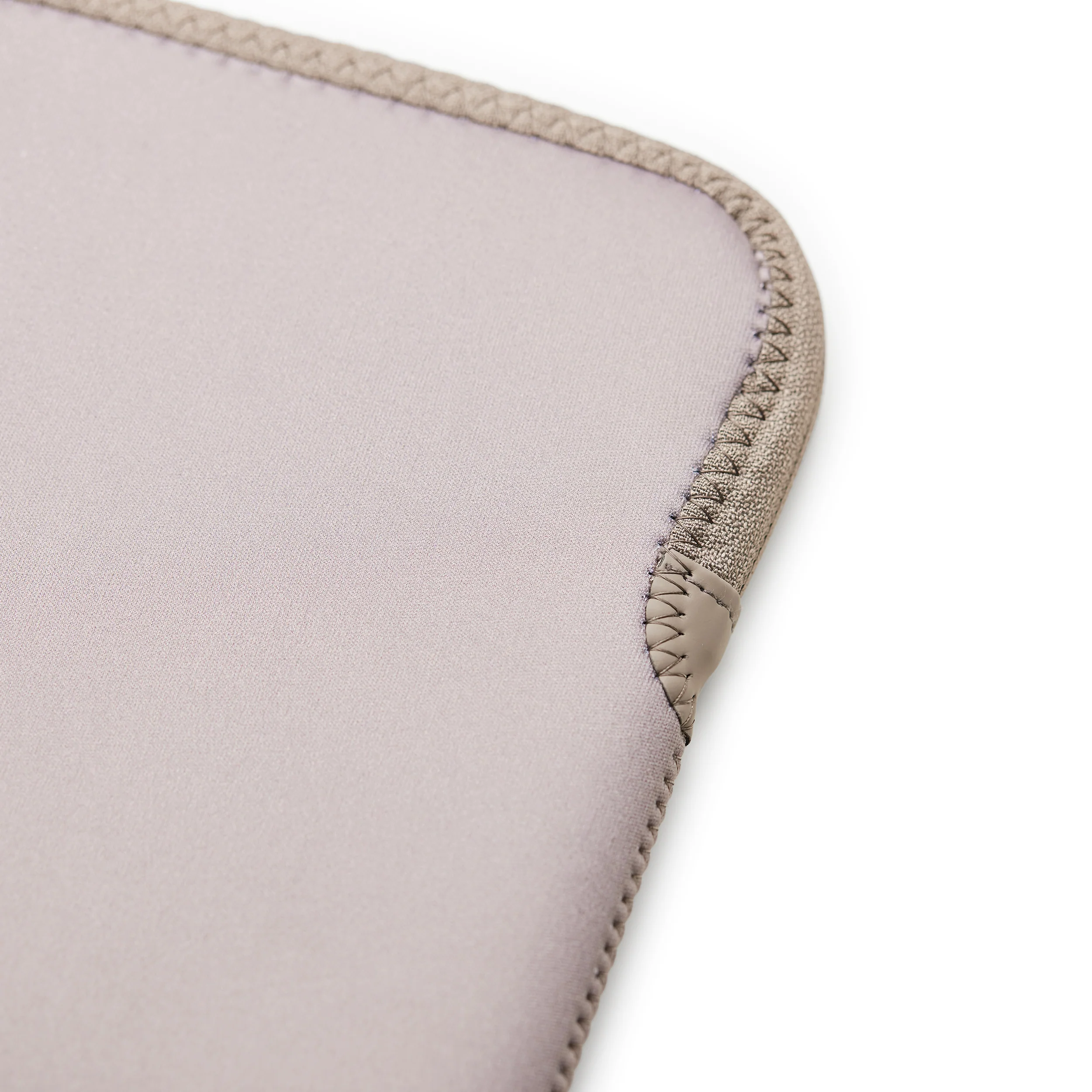 Funda para MacBook de 13 pulgadas Neoprene Sleeve de Trunk - Rosa Grisáceo - Image 6
