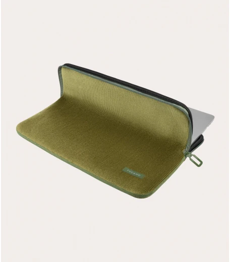 Funda Second Skin para MacBook 13" de Tucano - Verde